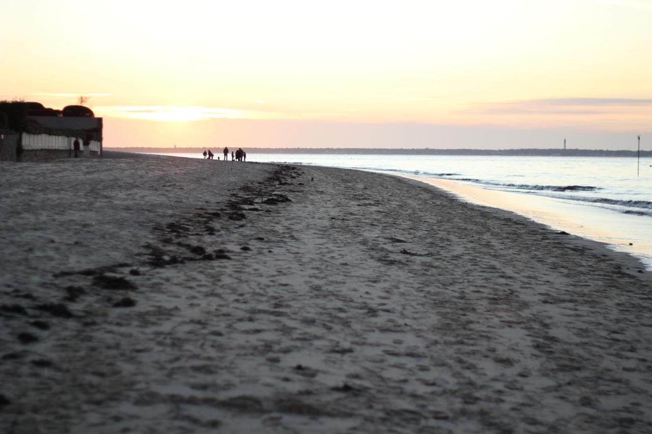 Appartement Arcachon Perreire Premiere Ligne Les Pieds Dans L Eau Vue Magnifique Sur Le Bassin Екстериор снимка